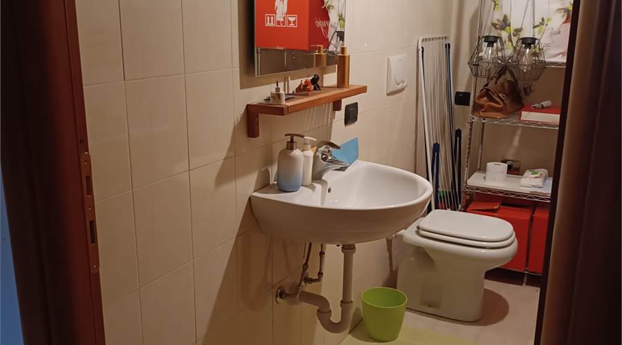 bagno cieco piano terra